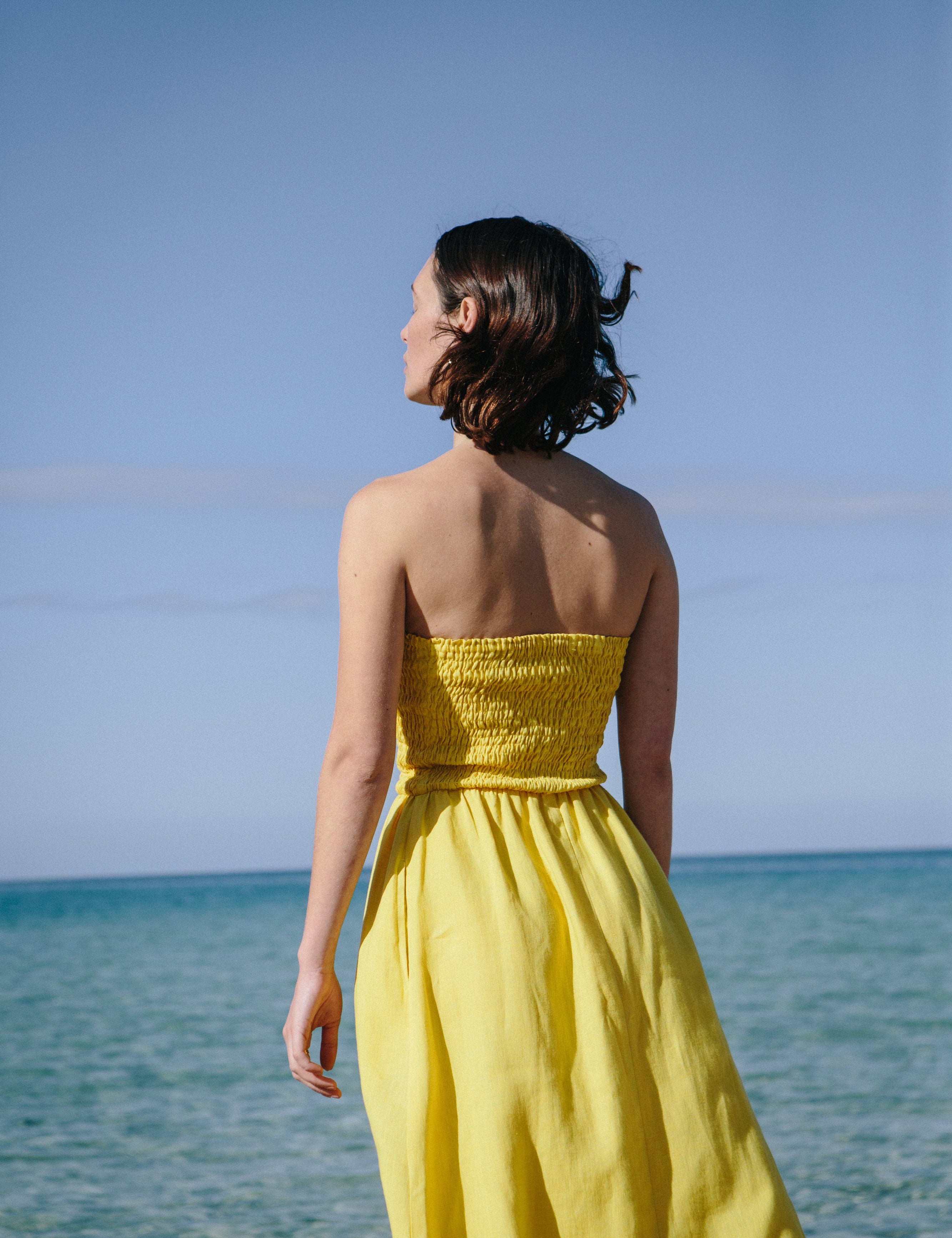 The Environmental Impact of Traditional vs. Sustainable Fashion