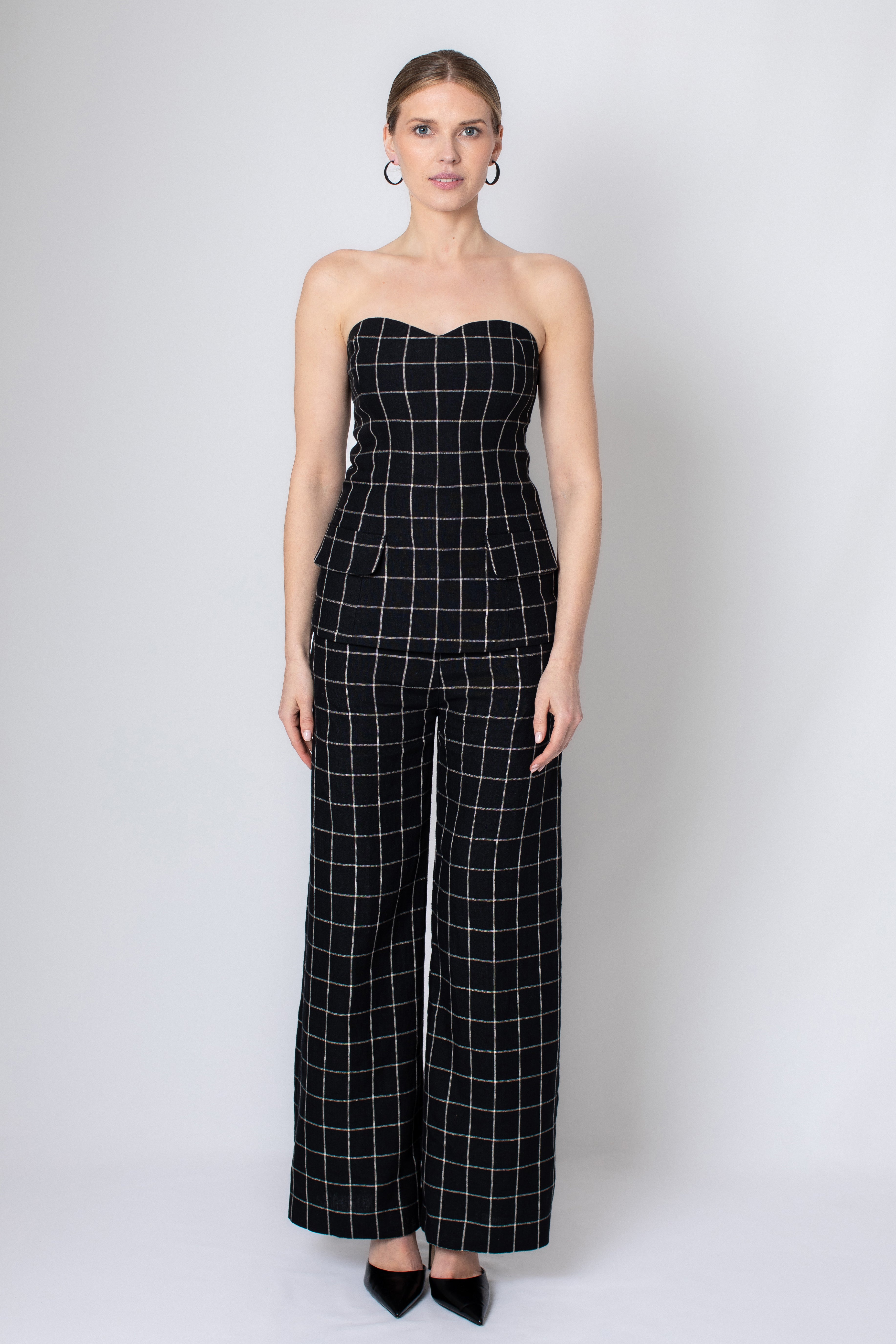 Top de cuadros negros Satie